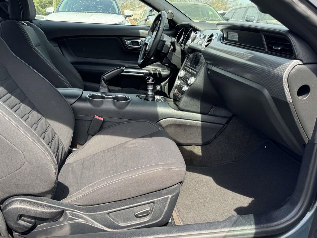 Used 2016 Ford Mustang GT w/ GT Performance Package image 13