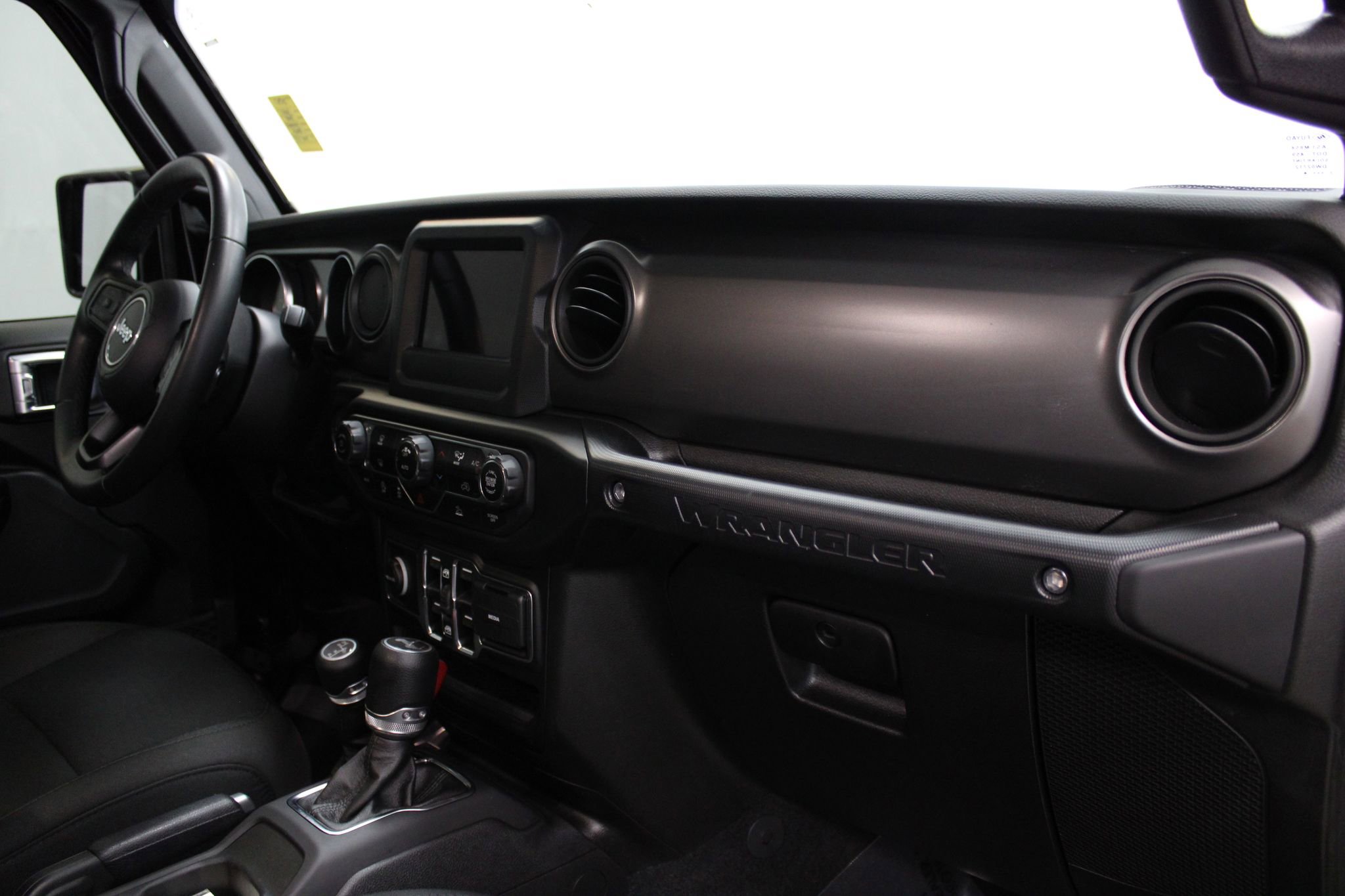 Used 2021 Jeep Wrangler Unlimited Sport AWD/4WD image 23