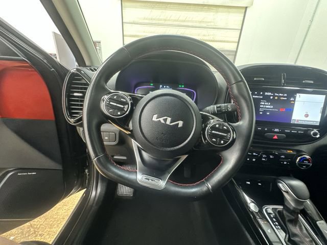 Certified 2024 Kia Soul GT-Line w/ GT-Line Technology Package image 11