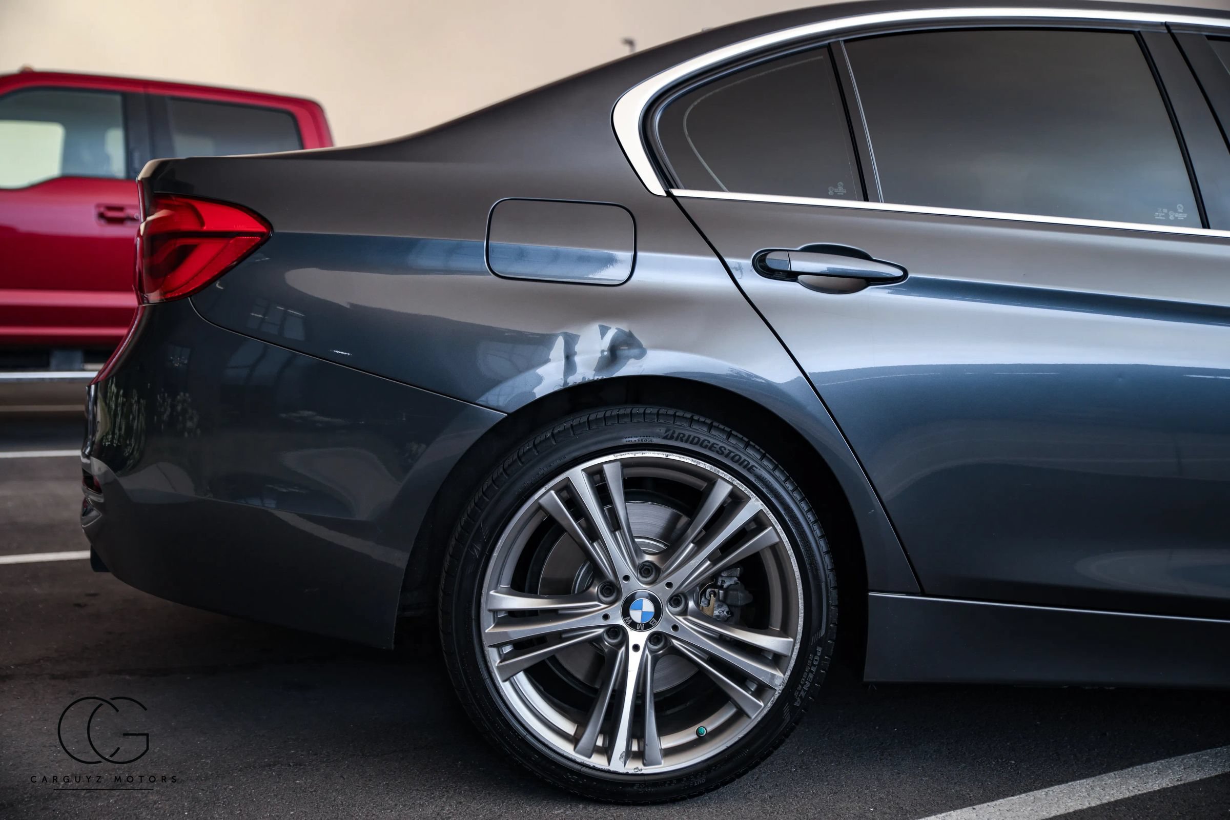 Used 2017 BMW 340i xDrive Sedan AWD/4WD image 14