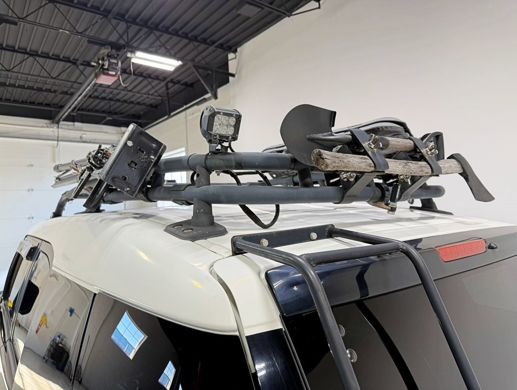 Used 2009 Toyota FJ Cruiser 4WD image 16