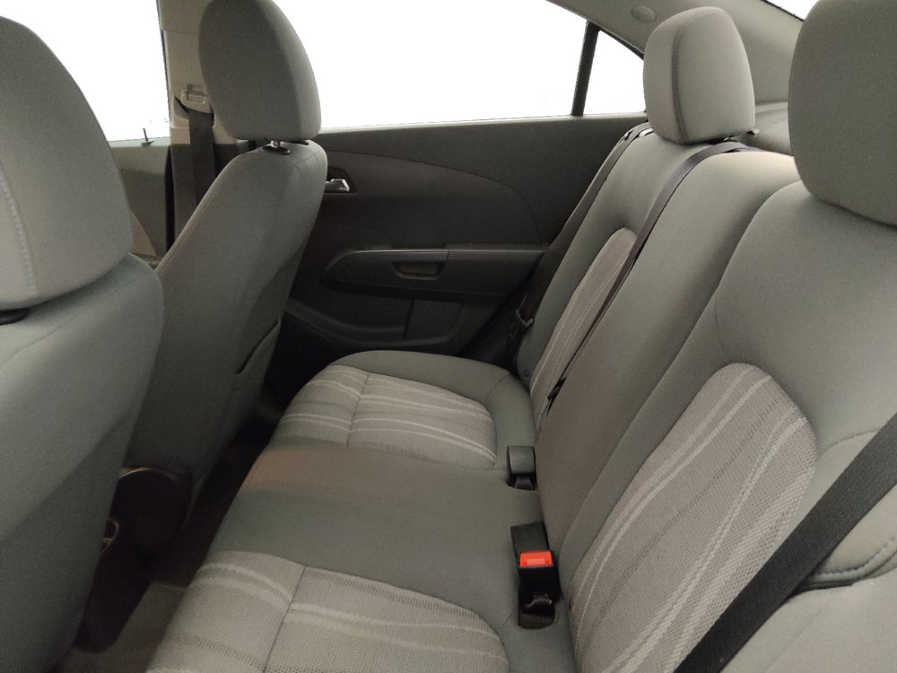 Used 2017 Chevrolet Sonic LT FWD image 18