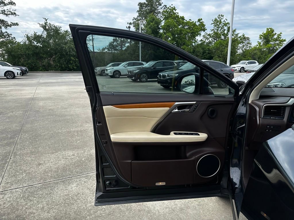Used 2019 Lexus RX 350 FWD w/ Navigation Package image 7