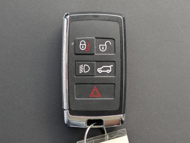Used 2026 Land Rover Defender 110 S AWD/4WD image 28