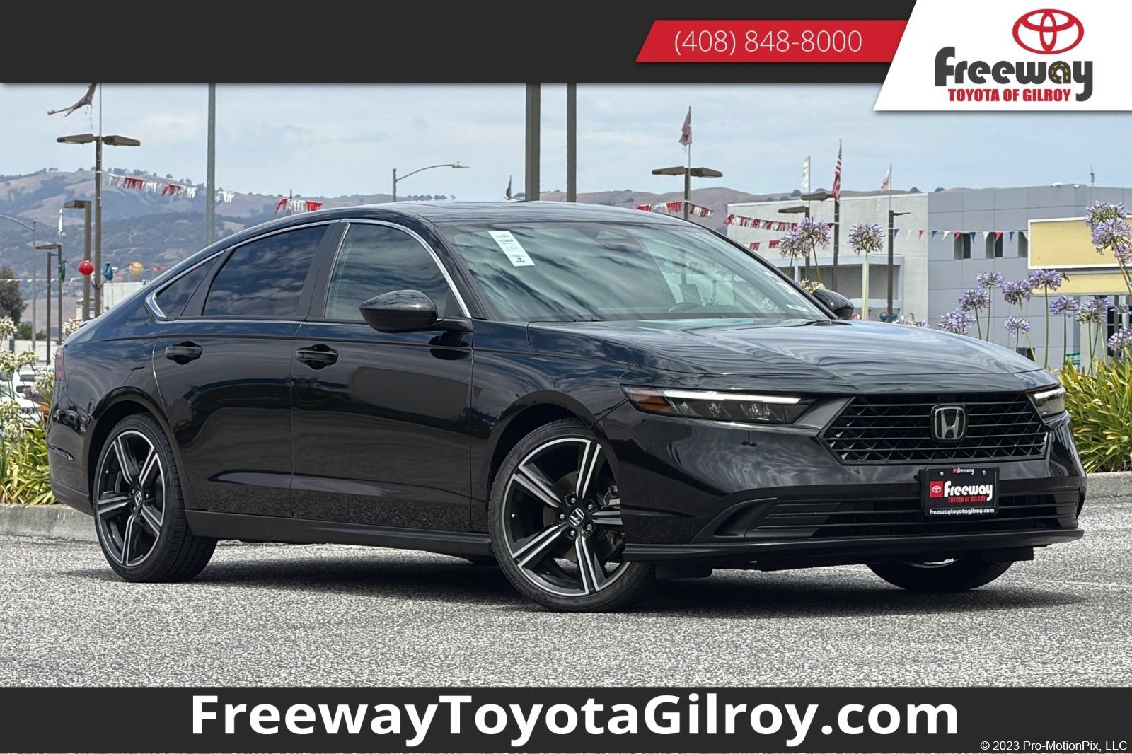 Used 2025 Honda Accord Sport image 1