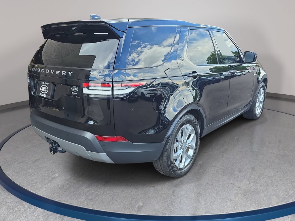 Used 2018 Land Rover Discovery SE AWD/4WD image 6