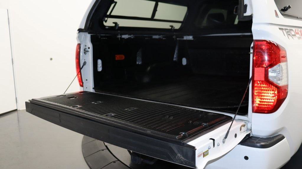 Used 2020 Toyota Tundra Limited w/ Limited Premium Package image 24