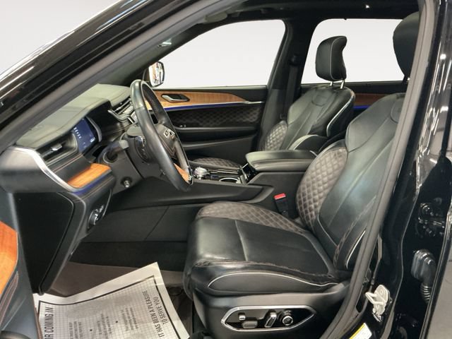 Used 2021 Jeep Grand Cherokee L Summit AWD/4WD image 11