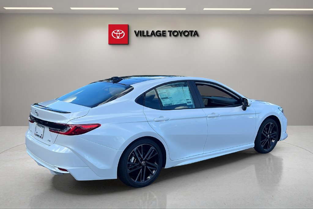 New 2026 Toyota Camry XSE FWD image 5