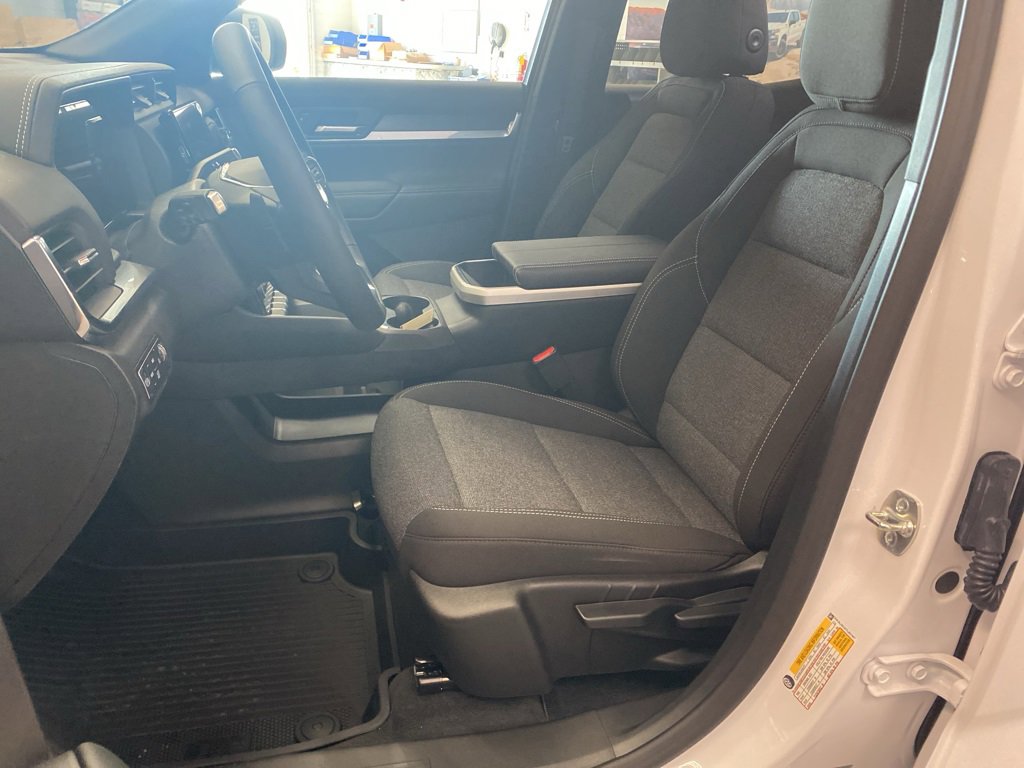 New 2026 GMC Terrain Elevation w/ LPO, Floor Liner Package image 10