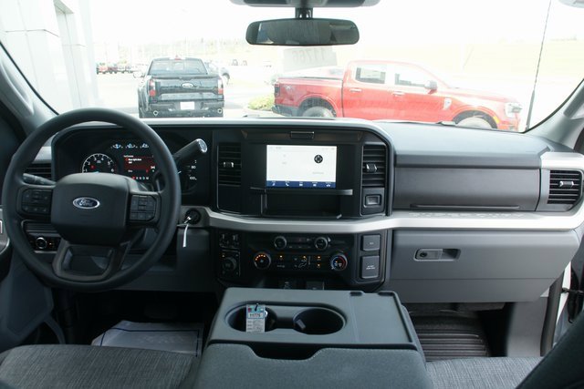 New 2026 Ford F350 XLT image 31