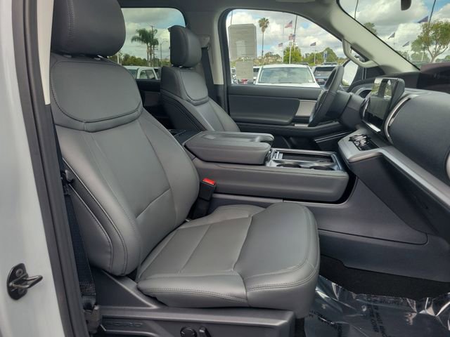 New 2026 Ford Expedition Active AWD/4WD image 17
