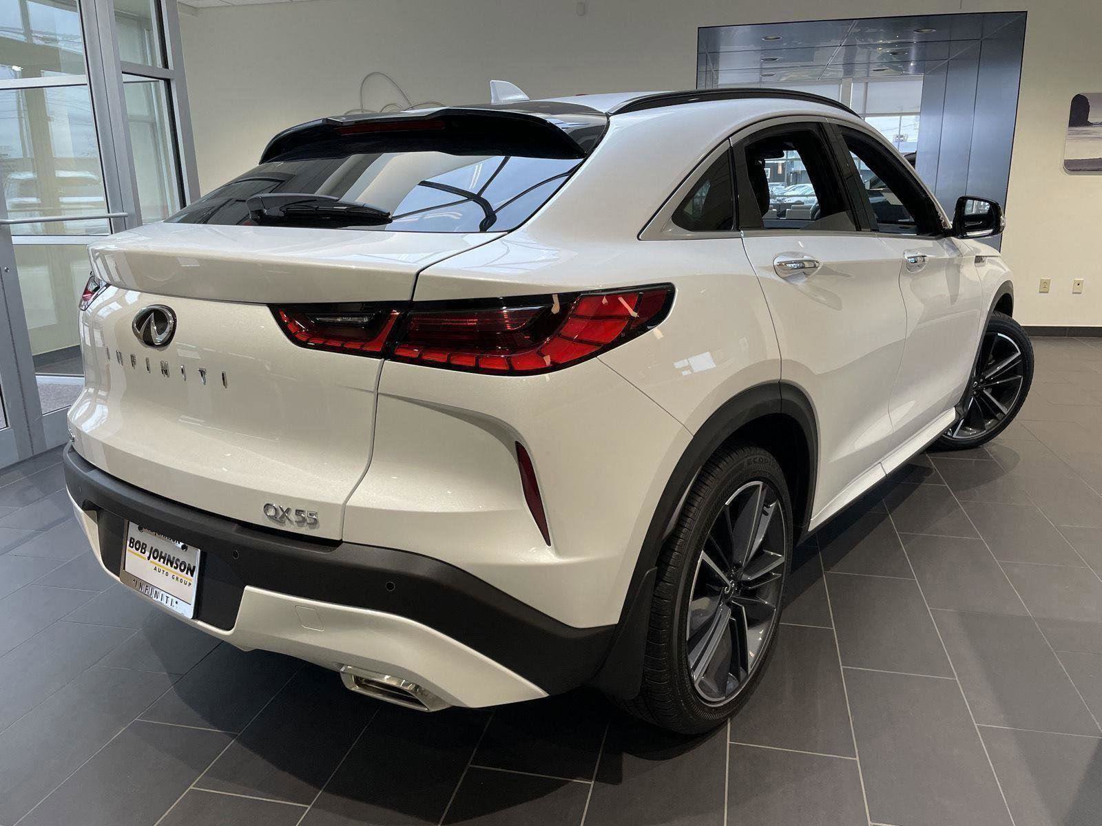 New 2025 INFINITI QX55 Sensory w/ Lighting Package AWD/4WD image 8