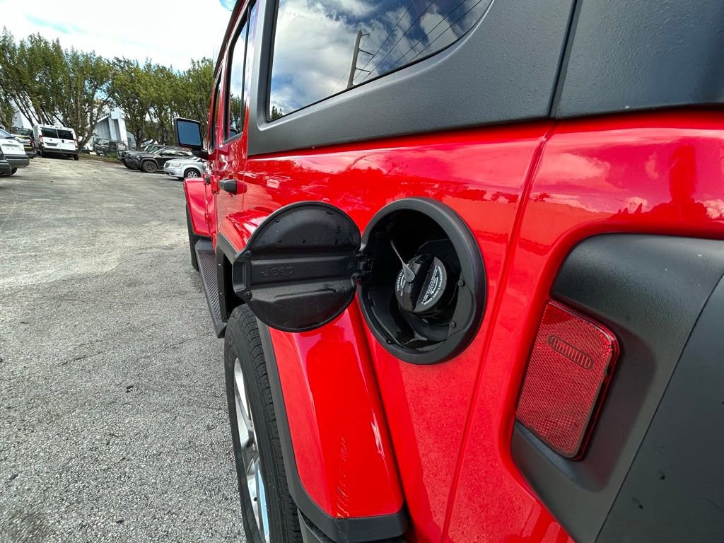 Used 2021 Jeep Wrangler Unlimited Sahara image 40