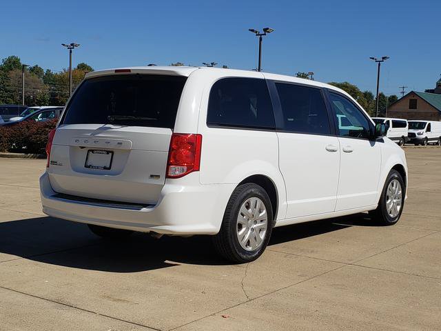 Used 2018 Dodge Grand Caravan SE w/ UConnect Hands-Free Group FWD image 5
