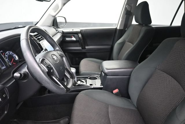 Used 2021 Toyota 4Runner TRD Off-Road AWD/4WD image 16