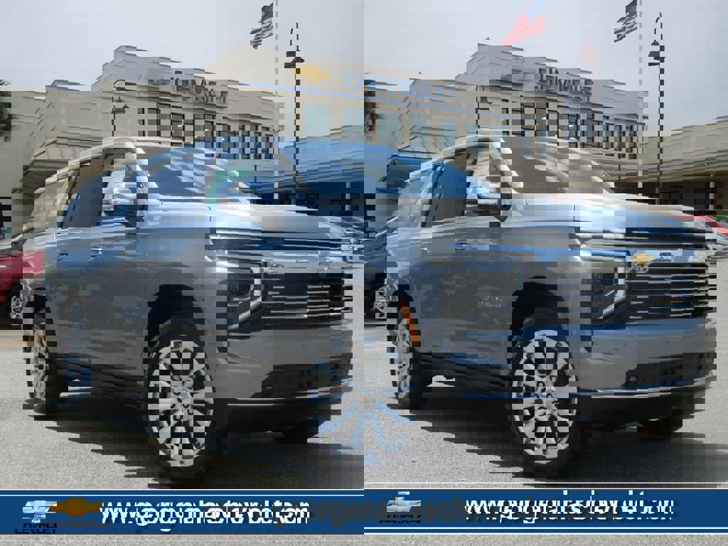 New 2025 Chevrolet Suburban Premier