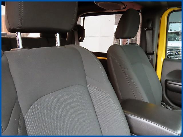 Used 2021 Jeep Wrangler Willys image 9