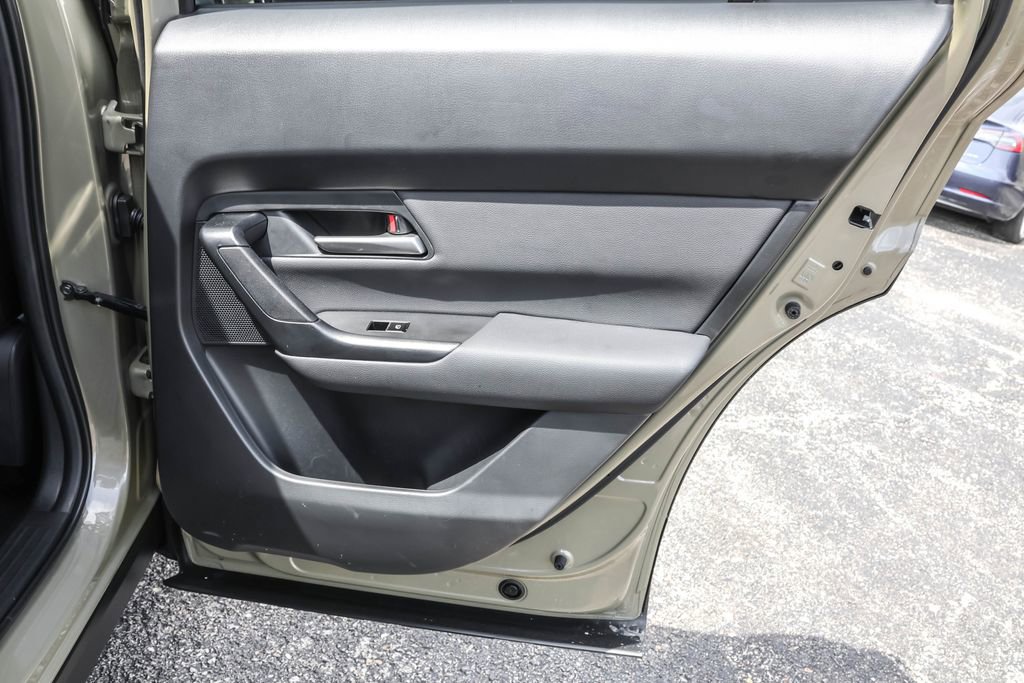 Used 2025 MAZDA CX-50 AWD 2.5 Turbo w/ Weather Package image 36