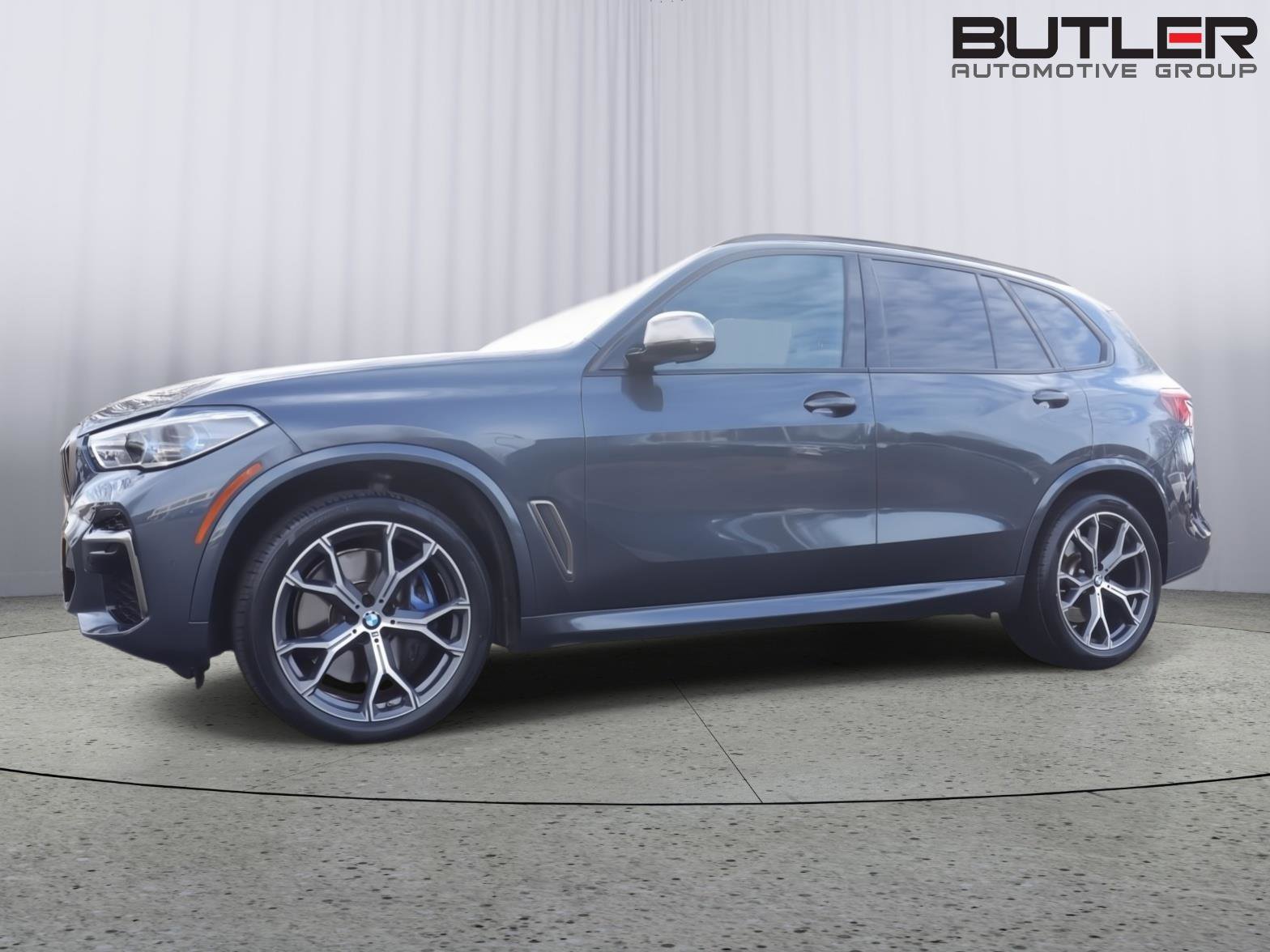 Used 2022 BMW X5 M50i w/ Executive Package image 46