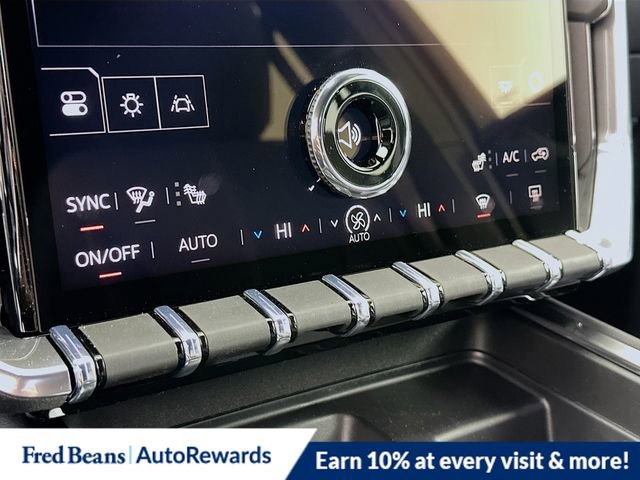 New 2026 GMC Acadia Elevation image 11