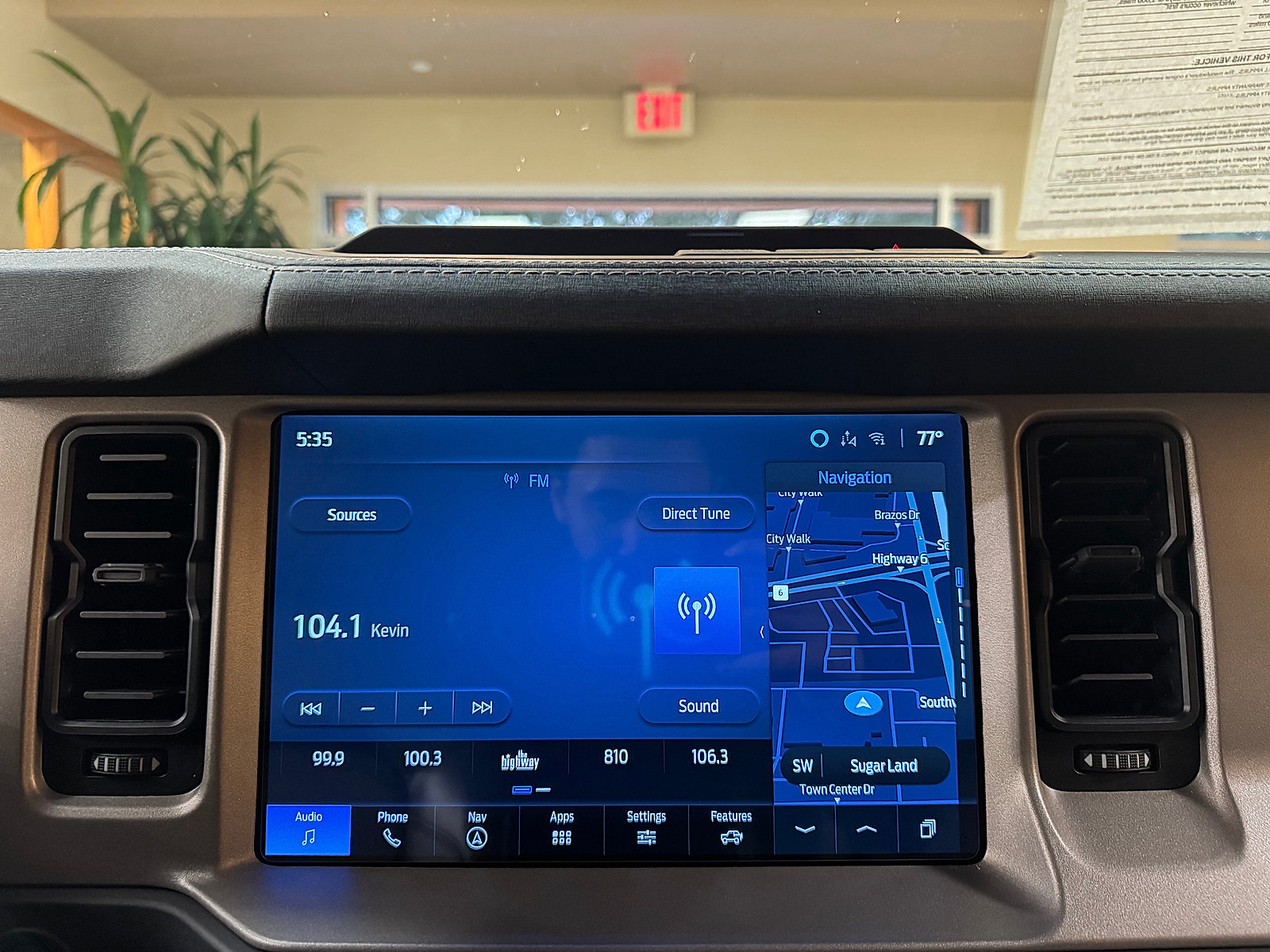 Used 2025 Ford Bronco Outer Banks AWD/4WD image 13