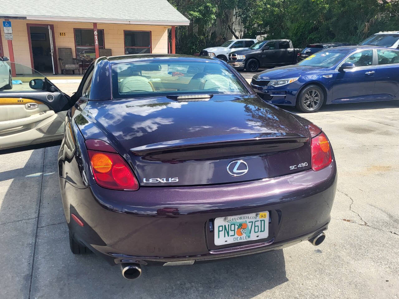 Used 2004 Lexus SC 430 Convertible RWD image 44