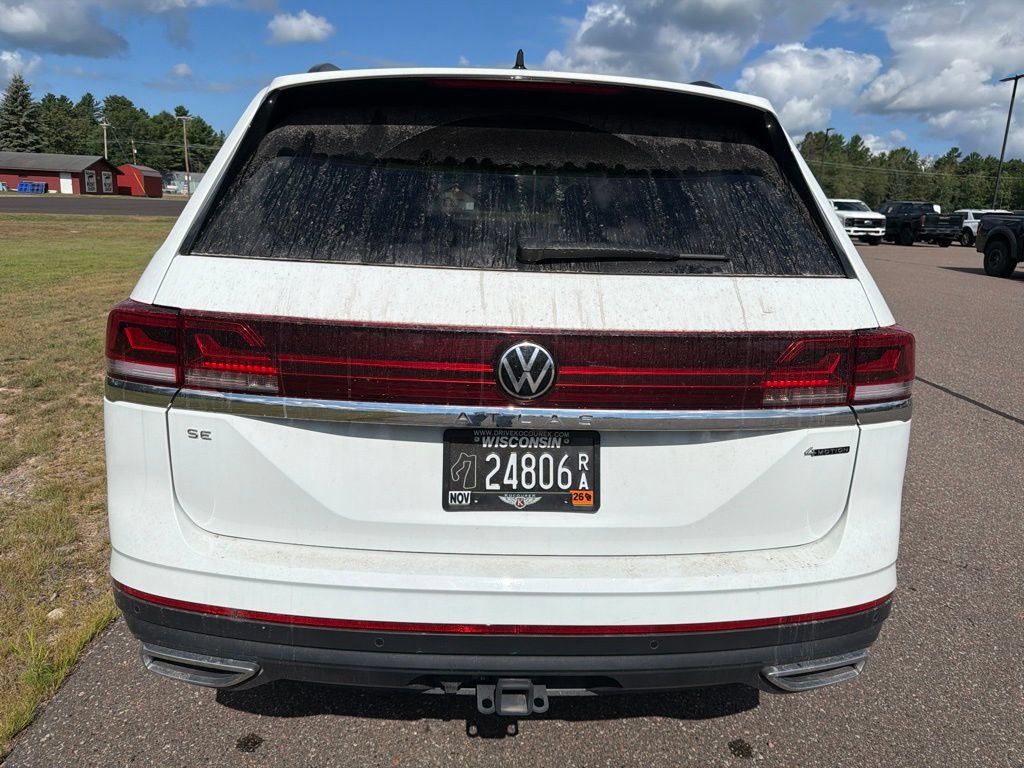 Used 2025 Volkswagen Atlas SE AWD/4WD image 5