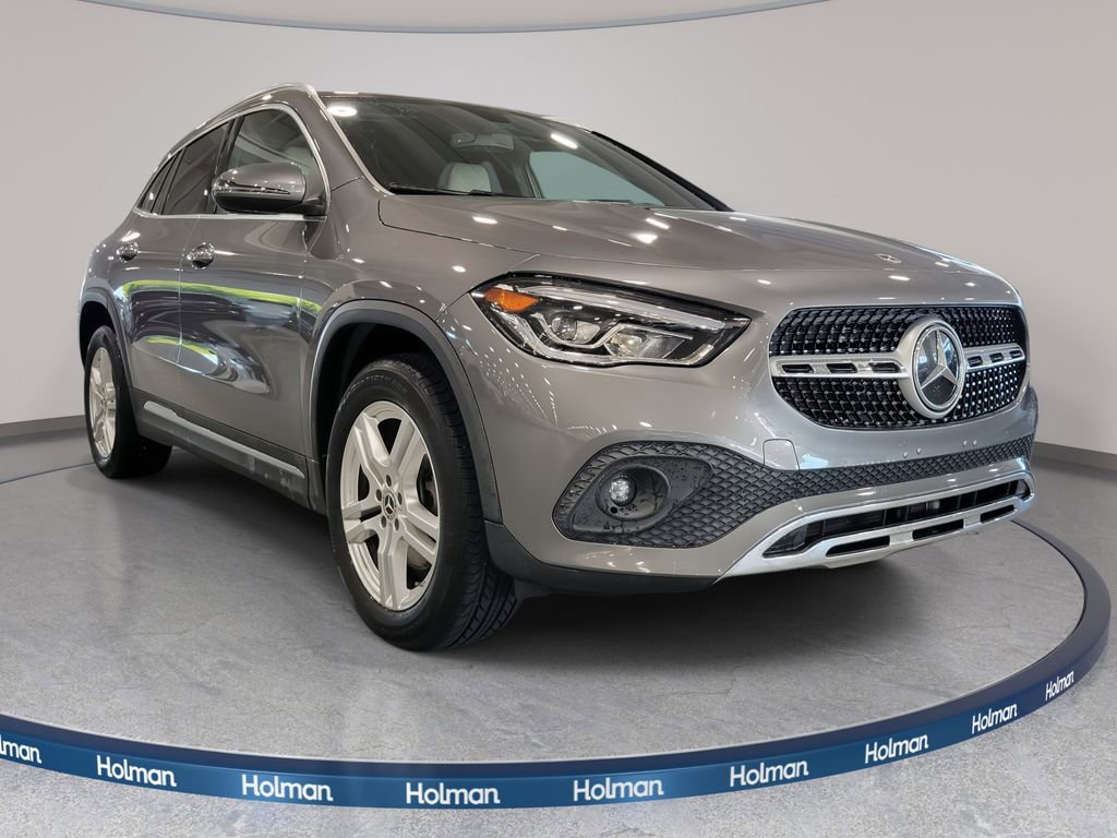 Used 2022 Mercedes-Benz GLA 250 4MATIC image 4
