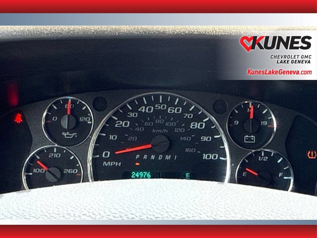 Used 2023 Chevrolet Express 3500 LS RWD image 4
