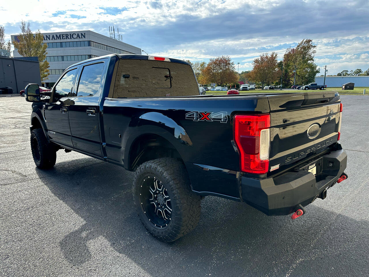 Used 2017 Ford F250 Lariat w/ Lariat Ultimate Package image 3