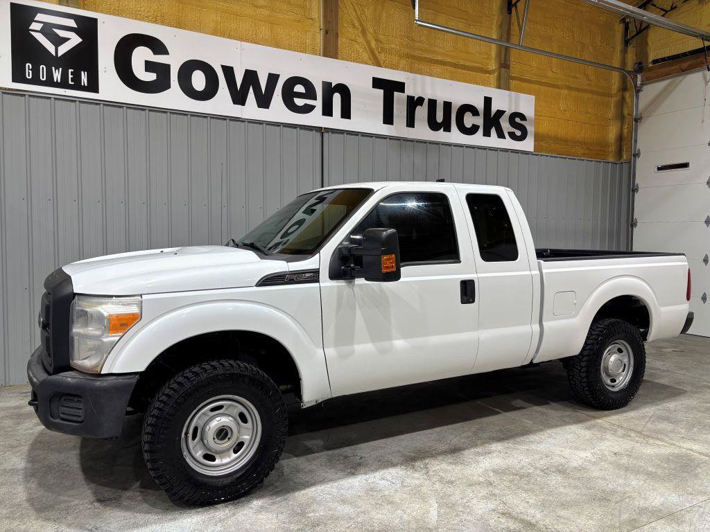 Used 2014 Ford F250 XL w/ Power Equipment Group AWD/4WD image 4