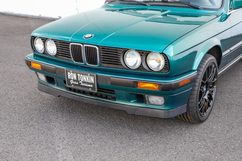 Used 1992 BMW 325i Convertible RWD image 38