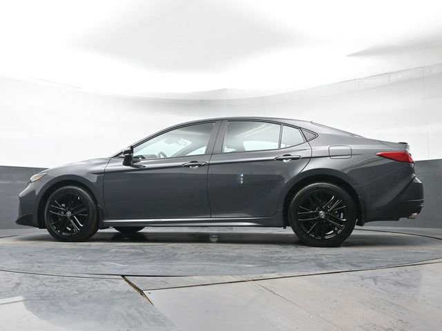 Used 2026 Toyota Camry SE AWD/4WD image 31