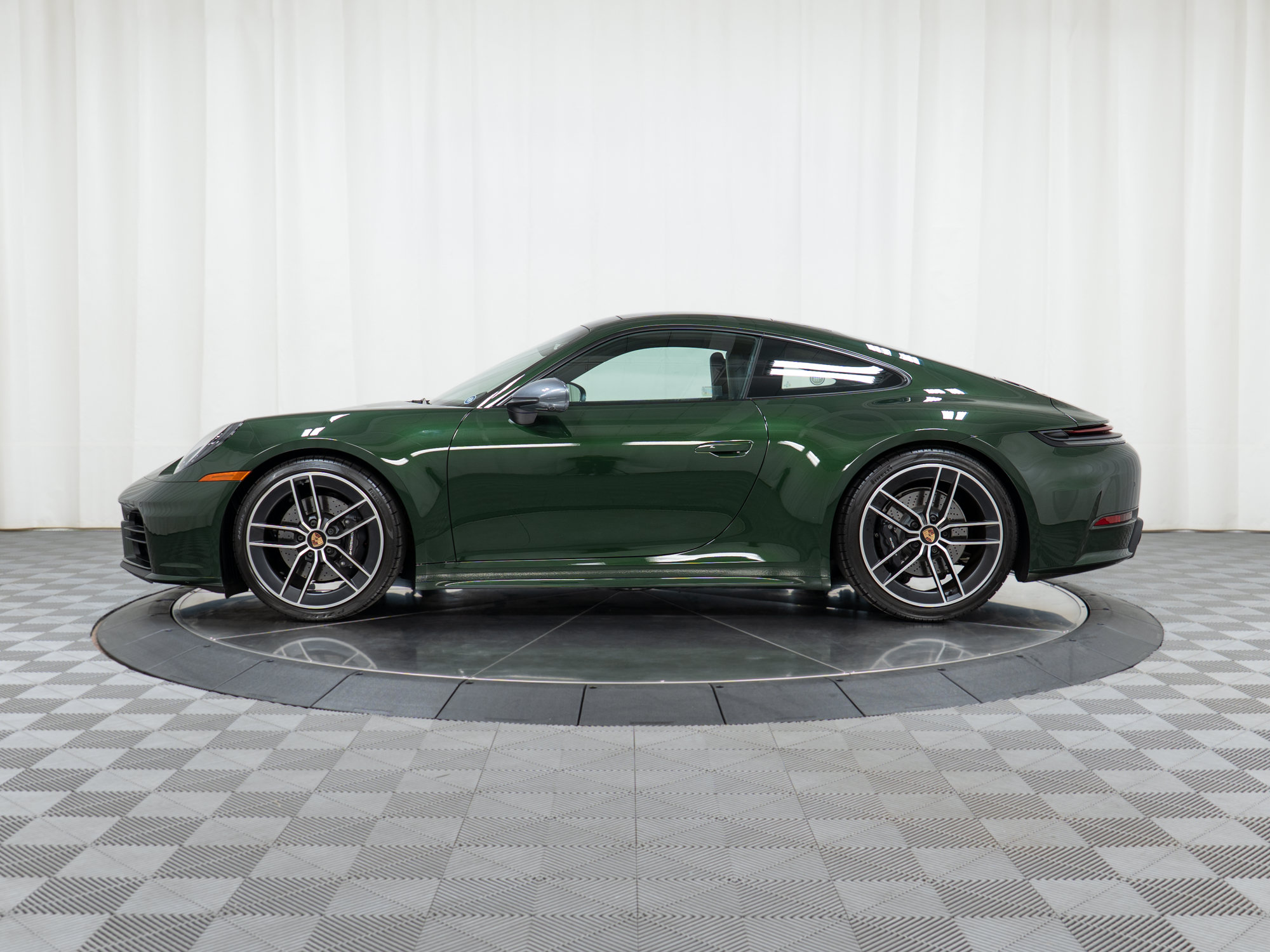 Certified 2026 Porsche 911 Carrera T RWD image 2