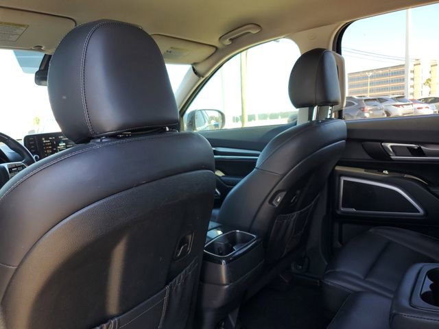 Used 2020 Kia Telluride LX image 13