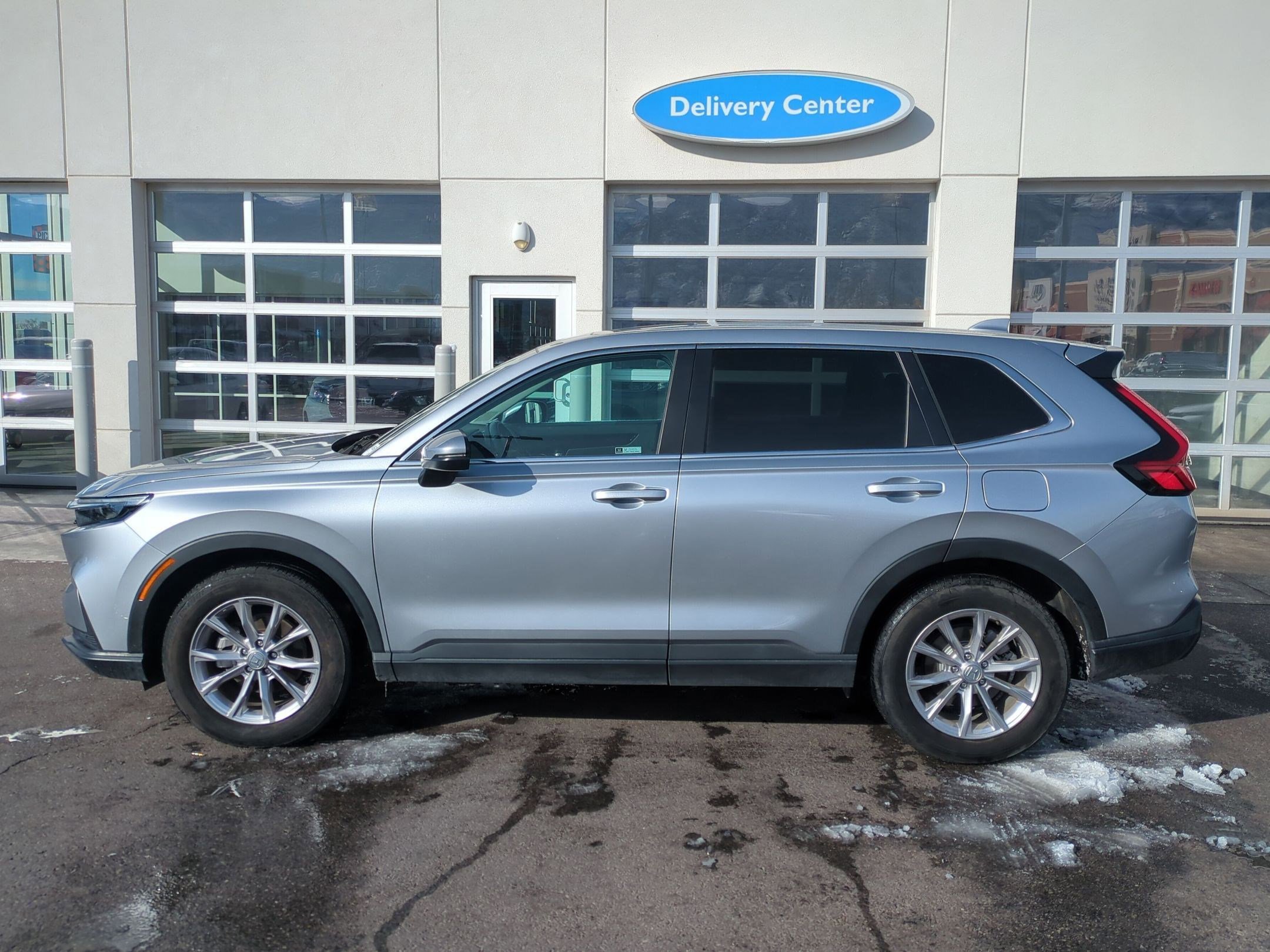 Used 2024 Honda CR-V EX-L image 10