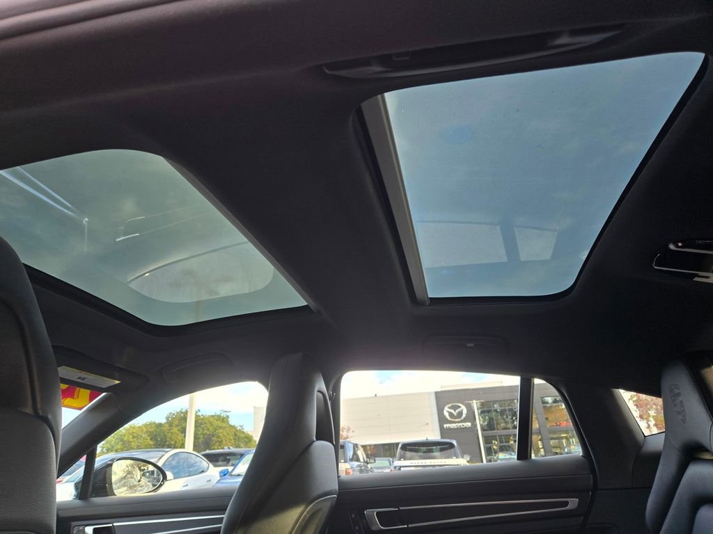 Used 2023 Porsche Panamera Platinum Edition image 25