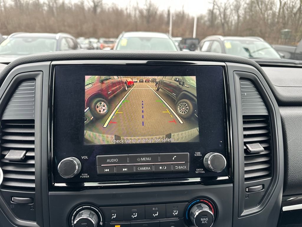 Used 2024 Nissan Titan SV image 23