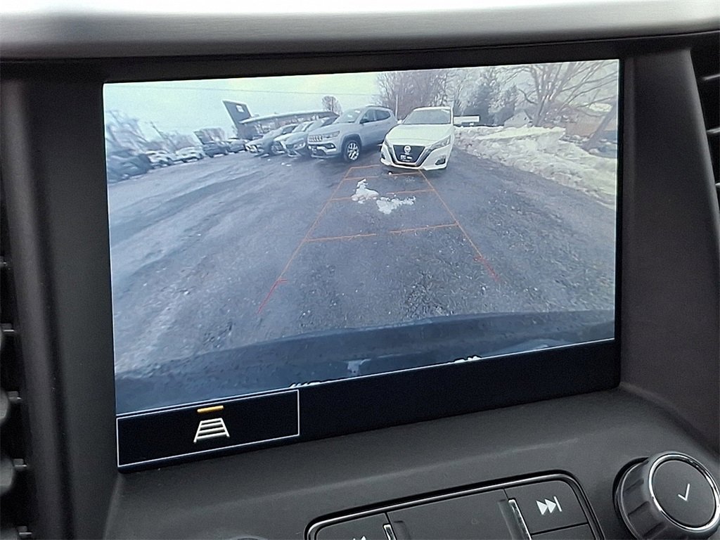 Used 2022 GMC Acadia SLE w/ Driver Convenience Package image 19