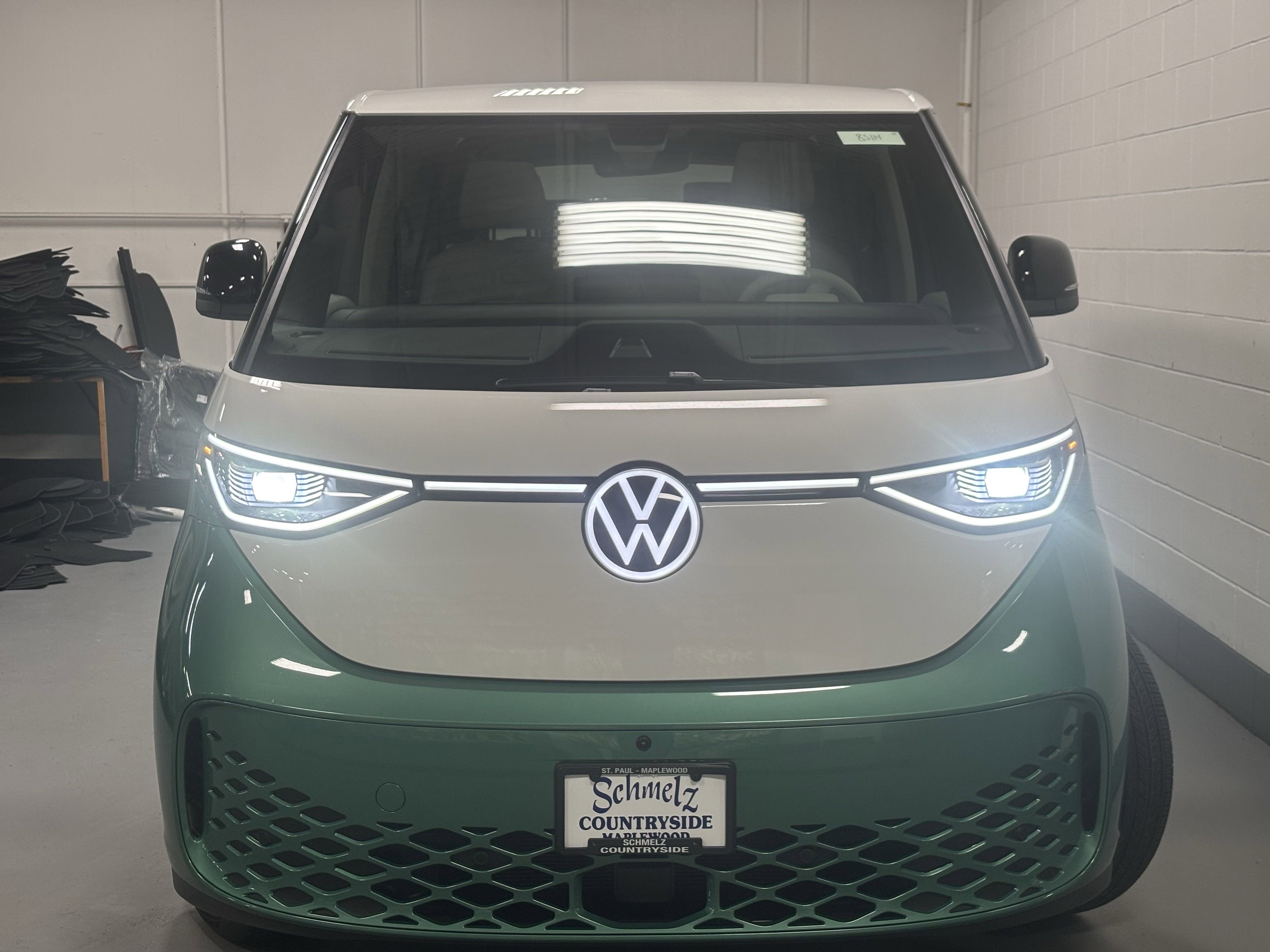 New 2025 Volkswagen ID. Buzz 1st Edition AWD/4WD image 6