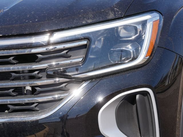 Certified 2025 Volkswagen Atlas SE image 10