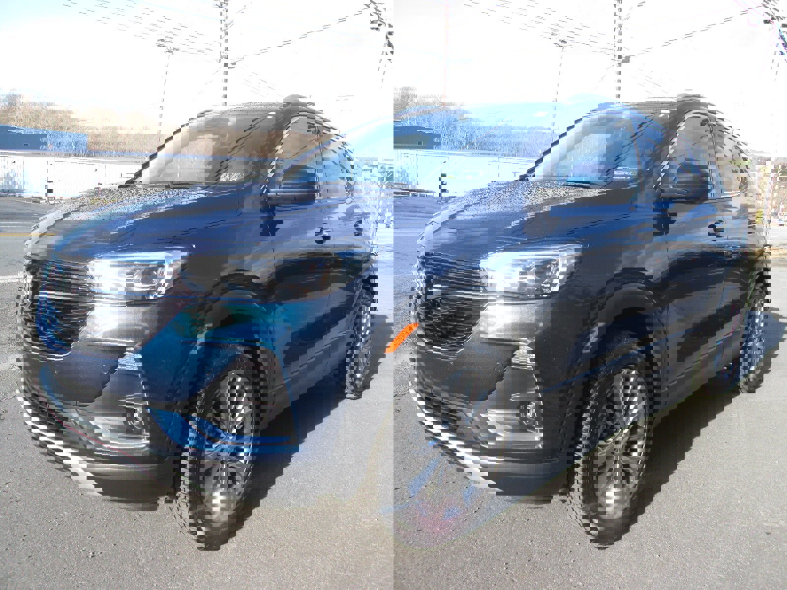 Used 2020 Buick Encore GX Essence w/ Experience Buick Package image 1