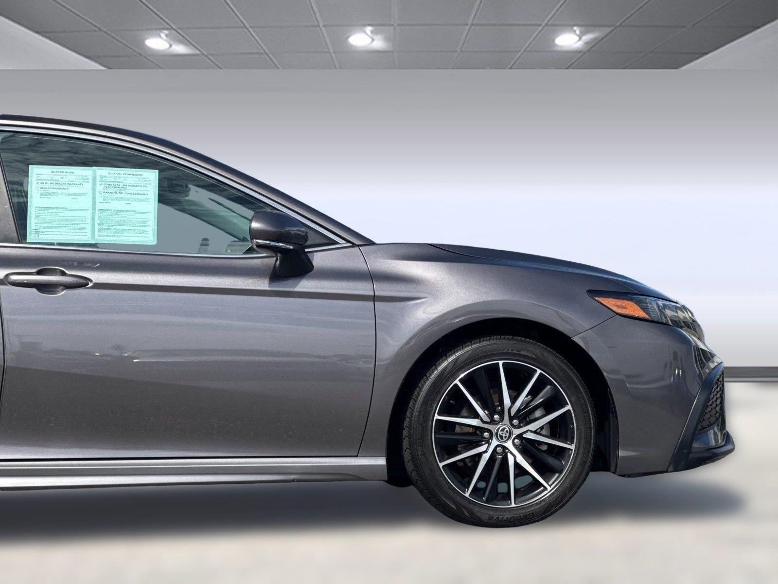 Used 2023 Toyota Camry SE w/ Convenience Package image 33