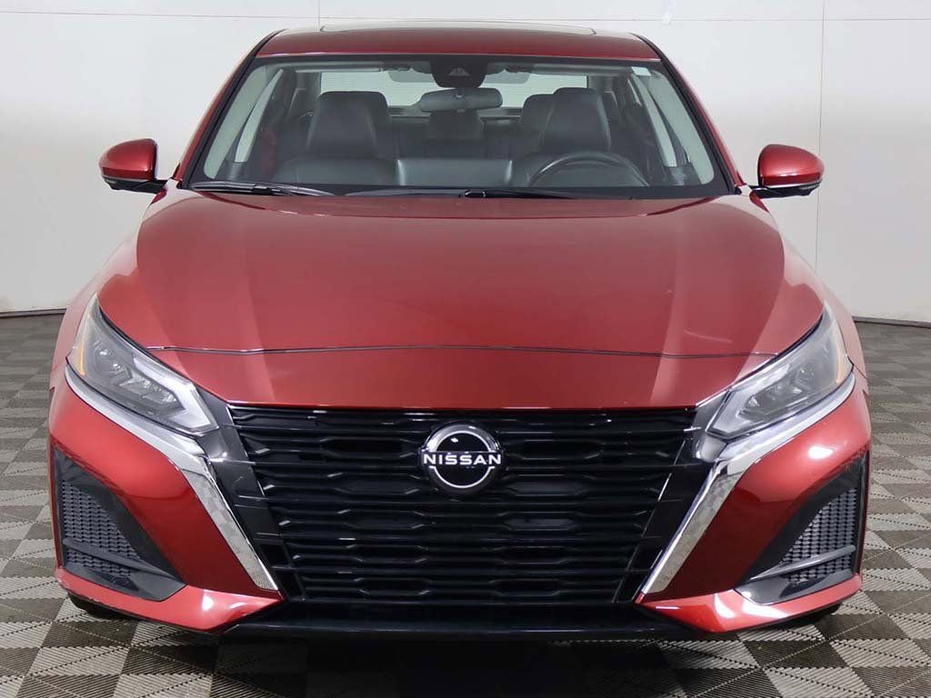 Used 2023 Nissan Altima 2.5 SL image 12
