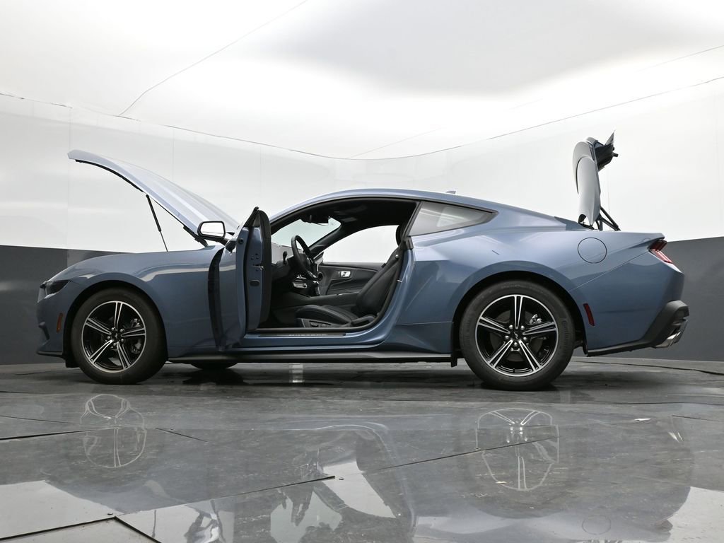New 2025 Ford Mustang Premium image 32