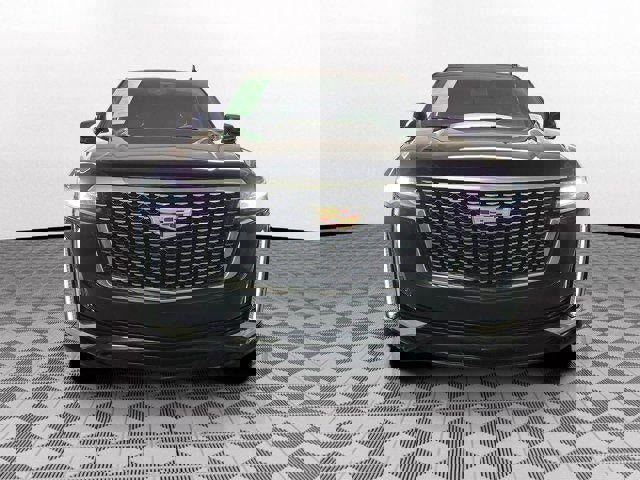 Certified 2023 Cadillac Escalade Luxury image 2