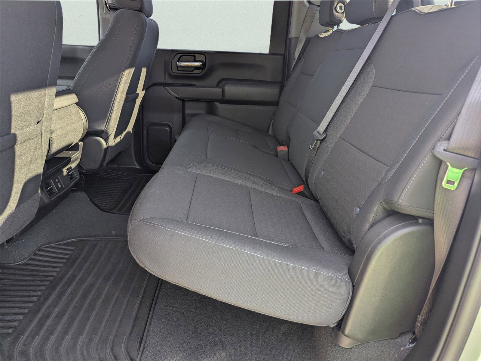 Used 2026 Chevrolet Silverado 2500 Custom w/ Custom Value Package image 9