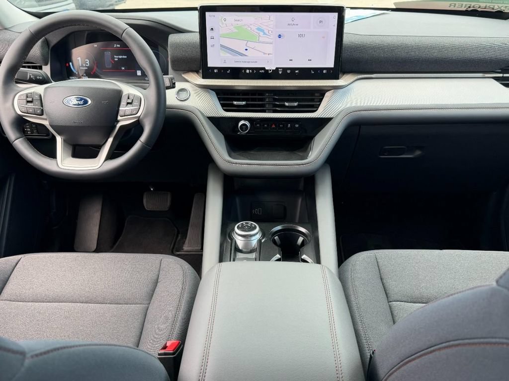 New 2026 Ford Explorer Active AWD/4WD image 5