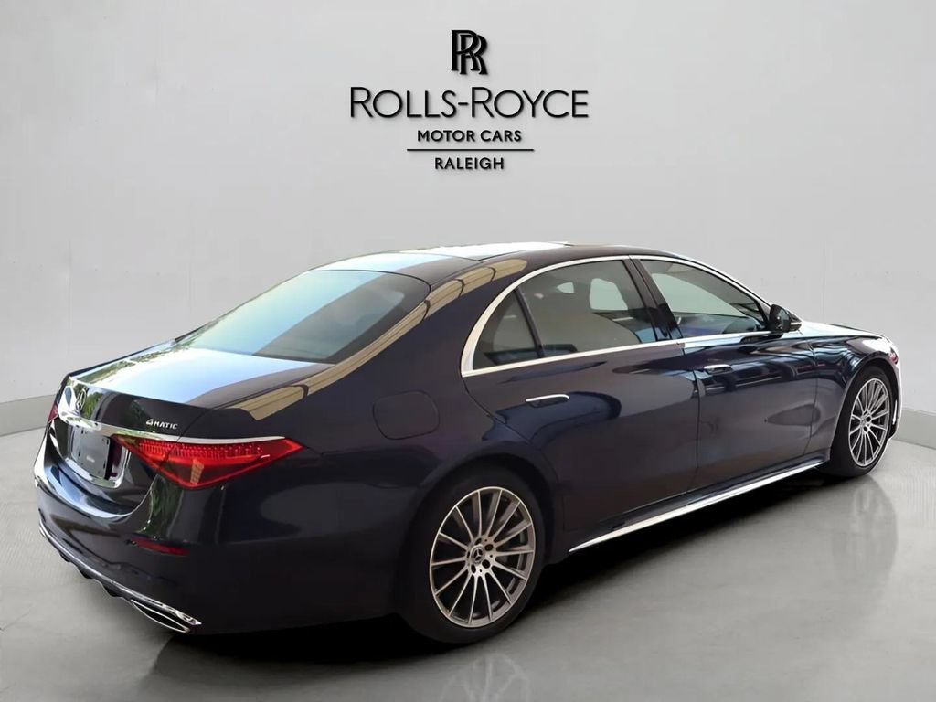 Used 2023 Mercedes-Benz S 580 4MATIC Sedan video 3